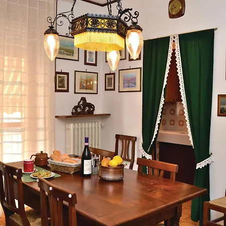 Le Rocche 2 Lejlighed Cisterna dʼAsti